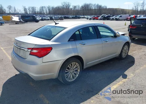 2011 Chrysler 200 Limited из США, поврежденный, VIN 1C3BC2FB1BN568644